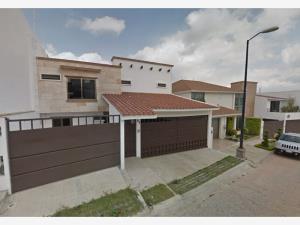 Casa en venta en Residencial Las Cumbres, Xalapa — foto 3 de 5