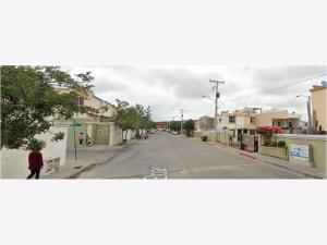 Casa en venta en Urbi Quinta del Cedro, Tijuana — foto 2 de 4