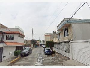 Casa en venta en Jardines de San Mateo, Naucalpan de Juárez — foto 2 de 13