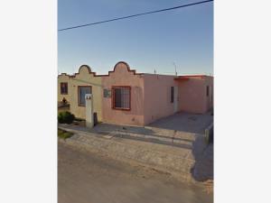 Casa en venta en Villas de Oradel, Nuevo Laredo — foto 2 de 6