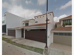 Casa en venta en Residencial Las Cumbres, Xalapa — foto 2 de 9