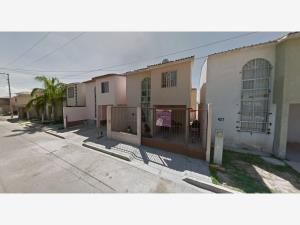 Casa en venta en Rincon San Antonio, Gómez Palacio — foto 2 de 7