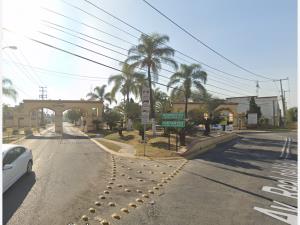 Casa en venta en Real Del Valle, Tlajomulco de Zúñiga — foto 2 de 7