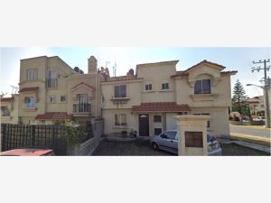 Casa en venta en Urbi Quinta Montecarlo, Cuautitlán Izcalli — foto 2 de 4