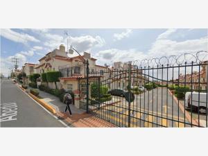 Casa en venta en Villa del Real, Tecámac — foto 2 de 4