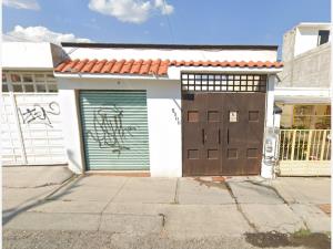 Casa en Paseos de San Miguel, Querétaro, Querétaro