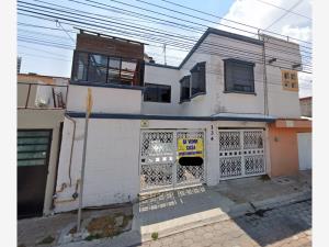 Casa en Lomas del Marqués, Querétaro, Querétaro