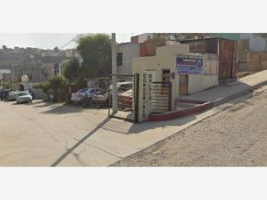 Casa en Hacienda Las Delicias, Tijuana, Baja California
