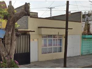 Casa en venta en San Juan de Aragón V Sección, Gustavo A. Madero — foto 3 de 7