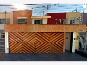 Casa en venta en Las Alamedas, Zapopan — foto 2 de 16
