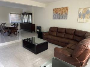DEPARTAMENTO AMUEBLADO EN RENTA