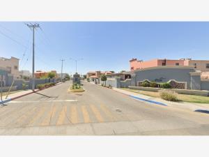 Casa en Residencial Barcelona II, Mexicali, Baja California