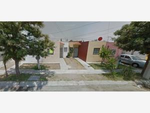 Casa en venta en Hacienda Santa Fe, Tlajomulco de Zúñiga — foto 3 de 6