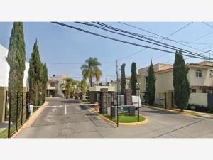 Casa en venta en Residencial San Isidro, Zapopan — foto 3 de 6