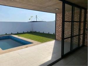 Casa en venta en Jardines de Zoquipa, Cuernavaca — foto 2 de 16