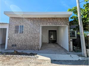 Casa en venta en Puerta de Rolón, Villa de Álvarez, Colima