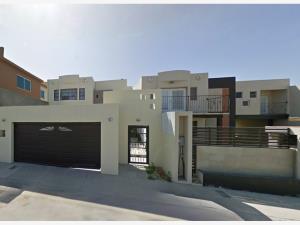 Casa en San Agustin, Tijuana, Baja California