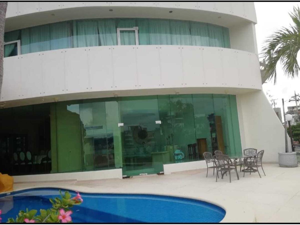 Casa en venta en Las Playas, Acapulco de Juárez — foto 1 de 28
