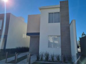 Casa en venta en Triana, Saltillo — foto 2 de 16