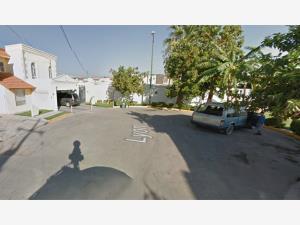 Casa en venta en Casa Blanca, Torreón — foto 2 de 12