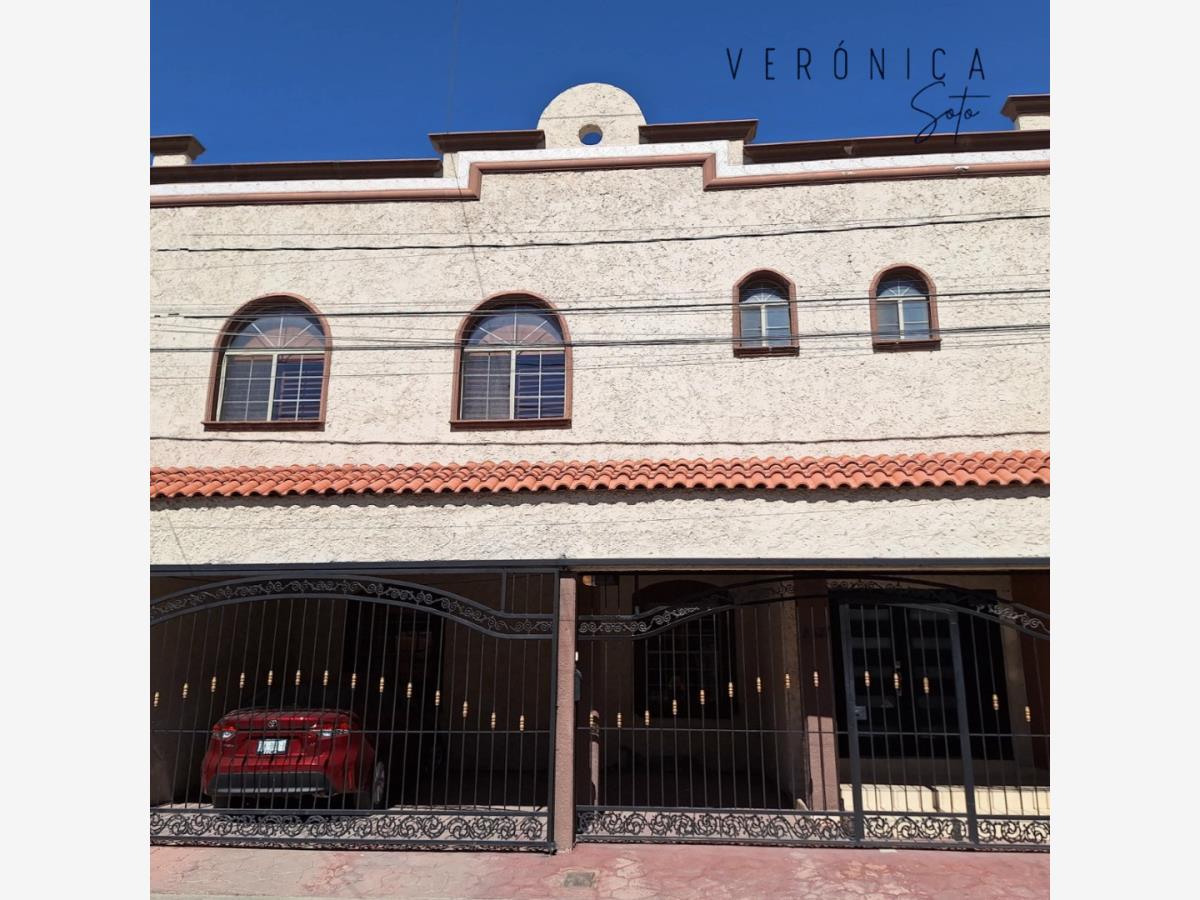 Casa en venta en Jardines del Bosque, Juárez — foto 1 de 5