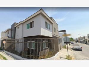 Casa en venta en Cumbres Paraíso, Monterrey — foto 2 de 8