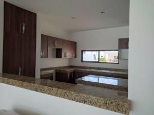 Casa en renta en Conkal, Conkal — foto 3 de 10