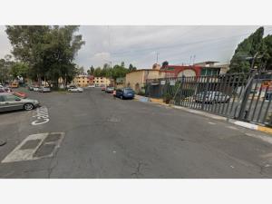 Casa en venta en Culhuacán CTM Sección V, Coyoacán — foto 2 de 11