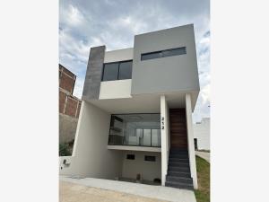 Casa en venta en Valle Imperial, Zapopan — foto 2 de 16