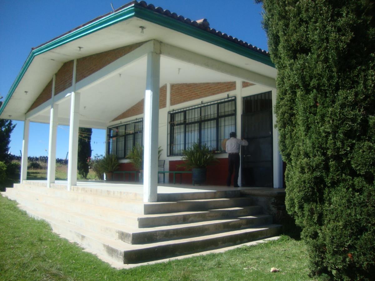 Finca-Rancho en venta en Amealco de Bonfil Centro, Amealco de Bonfil — foto 1 de 9