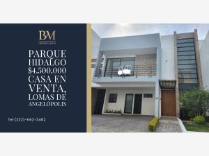 Casa en venta en Lomas de Angelópolis II, San Andrés Cholula, Puebla