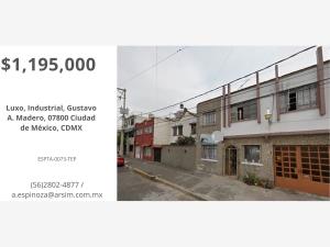 Casa en Industrial, Gustavo A. Madero, Ciudad de México