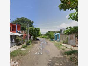 Casa en venta en Plazuelas de San Francisco, Tonalá — foto 3 de 6