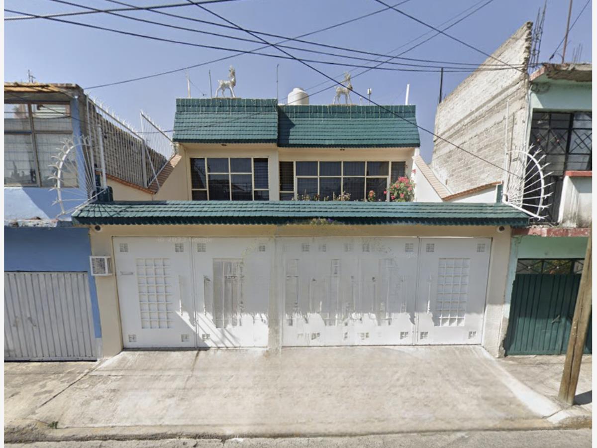 Casa en venta en Metropolitana Tercera Sección, Nezahualcóyotl — foto 1 de 10