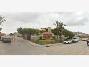 Casa en venta en Urbi Quinta del Cedro, Tijuana — foto 2 de 11