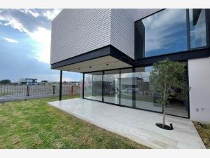 Casa en venta en Lomas del Campanario II, Querétaro — foto 2 de 17