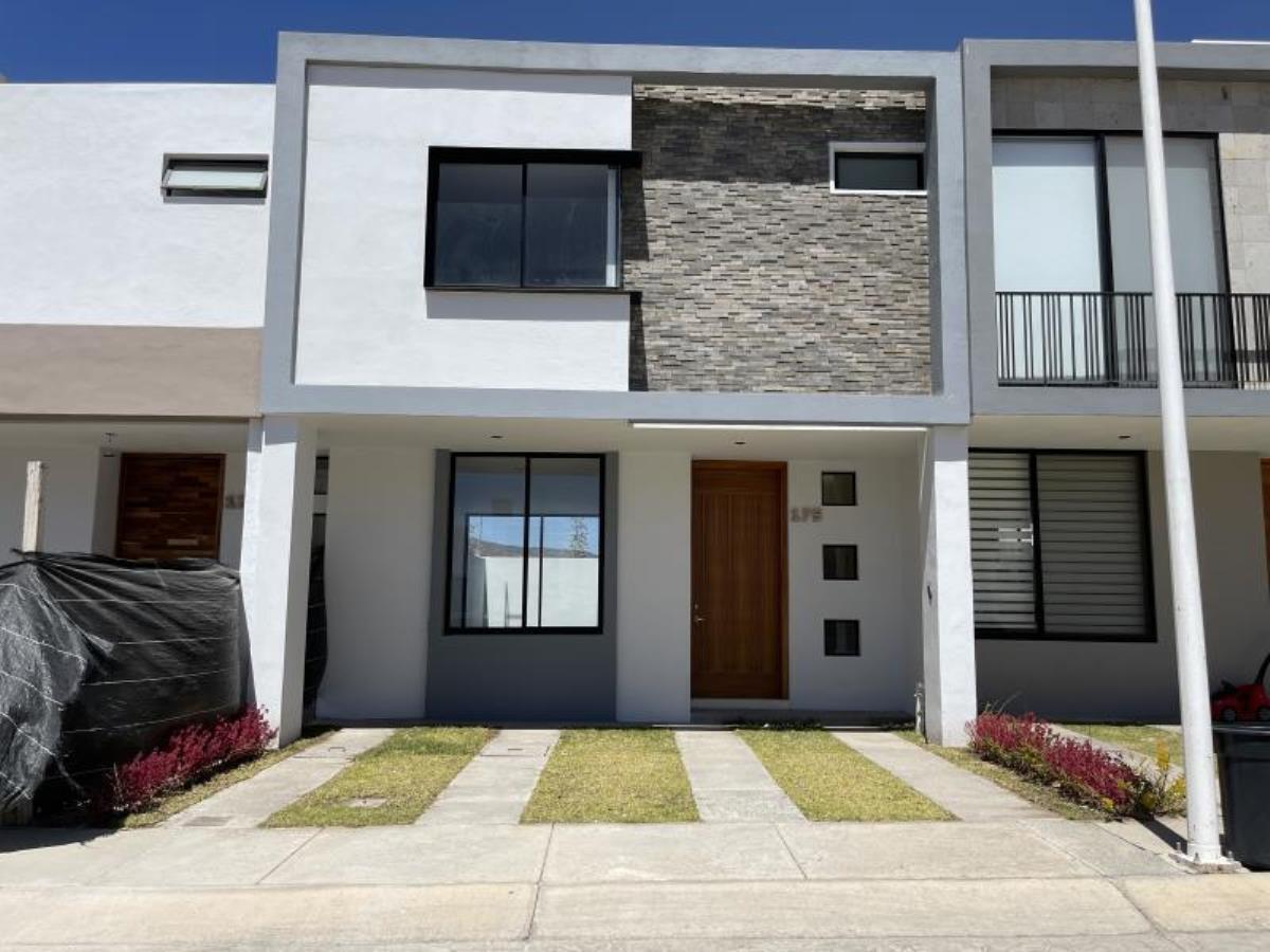 Casa en Venta en Adamar, Tlajomulco de Zúñiga, Jalisco Casa en Venta en Adamar, Tlajomulco de Zúñiga, Jalisco