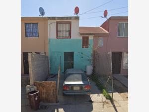 Casa en venta en Lomas de la Presa, Ensenada — foto 2 de 9