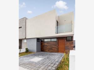 Casa en venta en Cañadas del Arroyo, Corregidora — foto 2 de 14