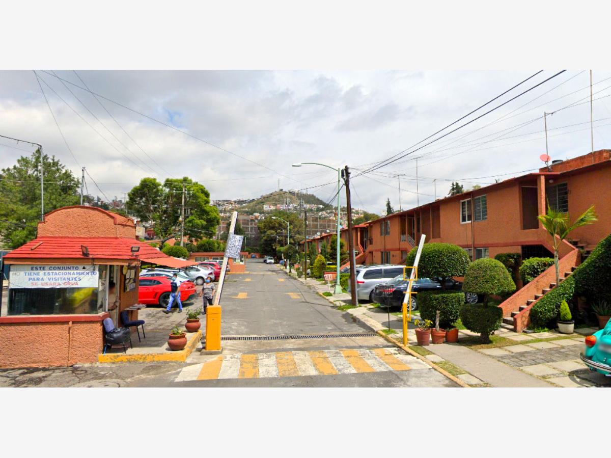 Casa en venta en San Juan Totoltepec, Naucalpan de Juárez — foto 1 de 15