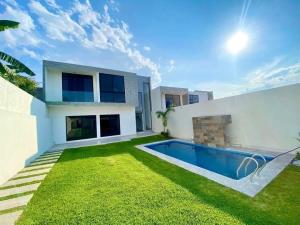 Casa en venta en Burgos, Temixco, Morelos Casa en venta en Burgos, Temixco, Morelos