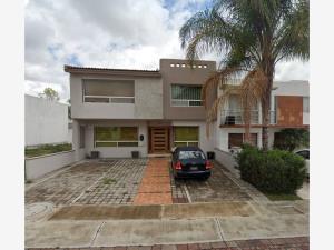 Casa en Cumbres del Lago, Querétaro, Querétaro