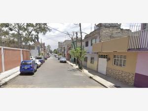 Casa en venta en Juarez Pantitlan, Nezahualcóyotl — foto 2 de 7