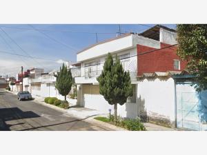 Casa en venta en Unidad Victoria, Toluca — foto 2 de 11