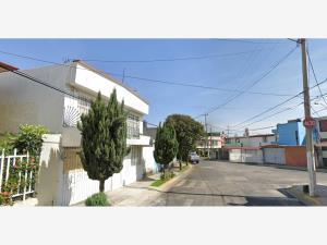 Casa en venta en Unidad Victoria, Toluca — foto 3 de 11