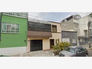 Casa en Industrial, Gustavo A. Madero, Ciudad de México