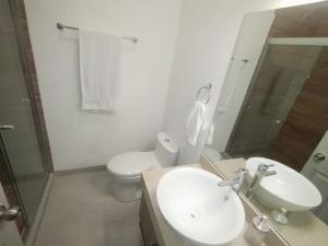Casa en venta en Los Viñedos, Torreón — foto 2 de 25