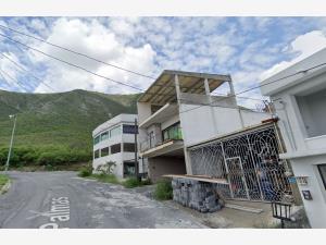 Casa en venta en Lomas de San Genaro, General Escobedo — foto 3 de 9