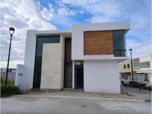 Casa en venta en Los Viñedos, Torreón — foto 2 de 17
