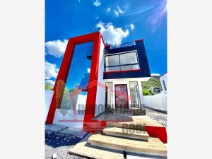Casa en Granjas Banthí Sección Solares, San Juan del Río, Querétaro